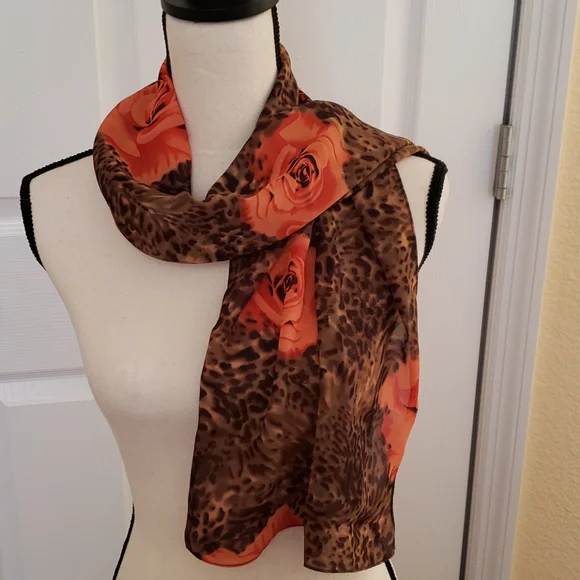 Stunning Scarf - Picture 1 of 6